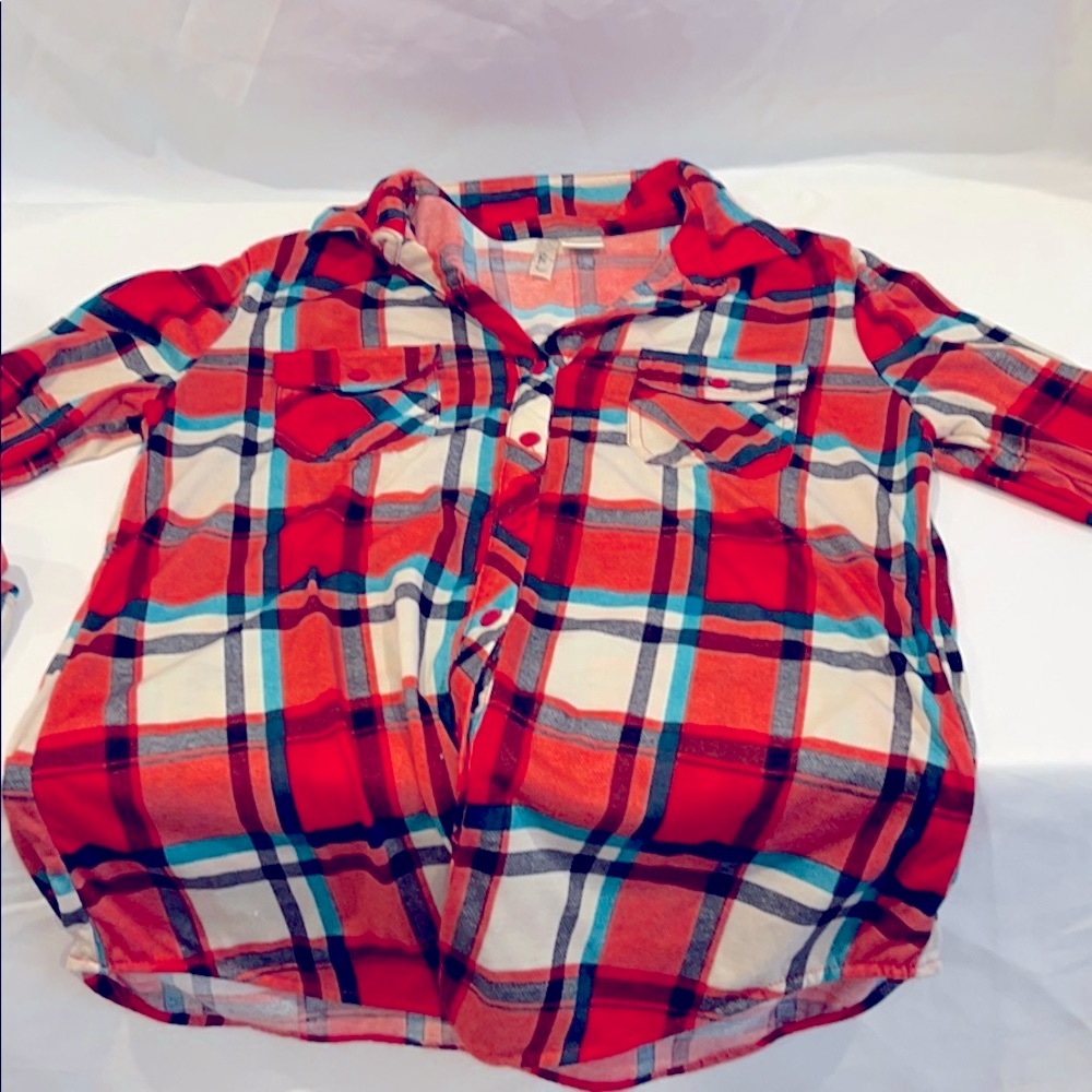 Button down shirt - Picture 2 of 6